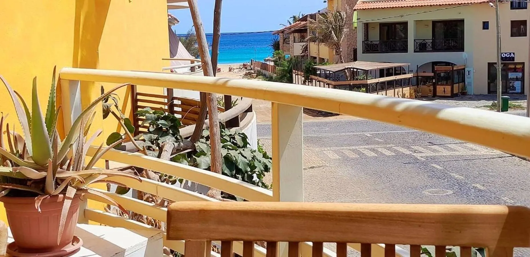 Meridiana 2 Bedroom City Center Apartment Santa Maria